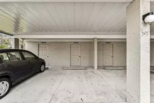 7676 Eagle Creek Dr, Sarasota, FL 34243 - Photo 5