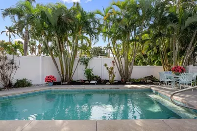 211 85th Street, Holmes Beach, FL 34217 - Photo 47