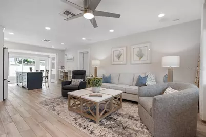 211 85th Street, Holmes Beach, FL 34217 - Photo 7