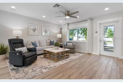 211 85th Street, Holmes Beach, FL 34217 - Photo 9