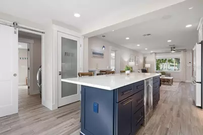 211 85th Street, Holmes Beach, FL 34217 - Photo 19