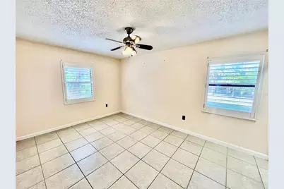 631 N Orange Avenue #201, Sarasota, FL 34236 - Photo 5