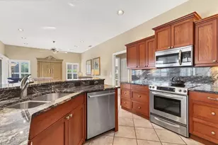 147 Inlets Blvd, Nokomis, FL 34275 - Photo 11