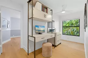 6349 Ravenwood Way, Sarasota, FL 34243 - Photo 33