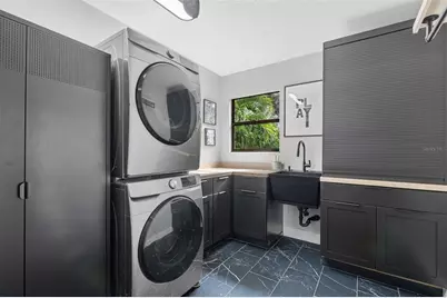 6349 Ravenwood Way, Sarasota, FL 34243 - Photo 29