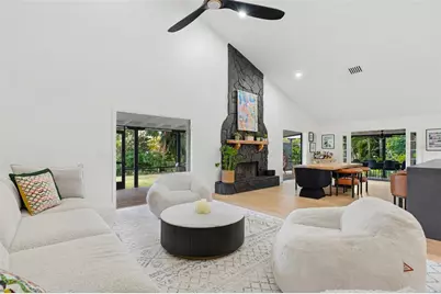 6349 Ravenwood Way, Sarasota, FL 34243 - Photo 17