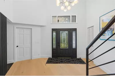 6349 Ravenwood Way, Sarasota, FL 34243 - Photo 5