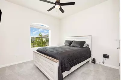 18129 Cropside Trail, Bradenton, FL 34211 - Photo 9