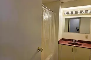 3213 Sycamore Terrace, Sarasota, FL 34237 - Photo 29