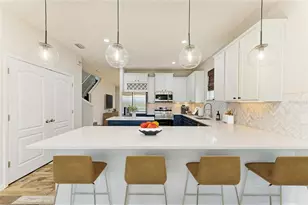 6112 35th Ct E, Bradenton, FL 34203 - Photo 5