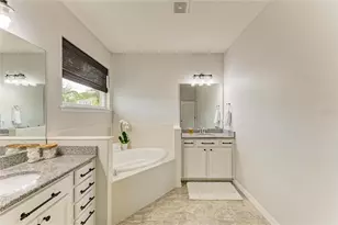 6112 35th Ct E, Bradenton, FL 34203 - Photo 13