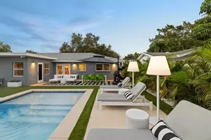 2160 Sunnyside Pl, Sarasota, FL 34239 - Photo 25