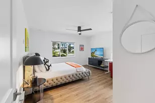 2160 Sunnyside Pl, Sarasota, FL 34239 - Photo 21