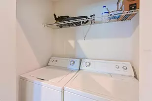 6335 Bay Cedar Ln, Bradenton, FL 34203 - Photo 11