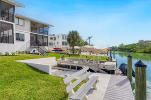 9226 Midnight Pass Rd, Sarasota, FL 34242 - Photo 35