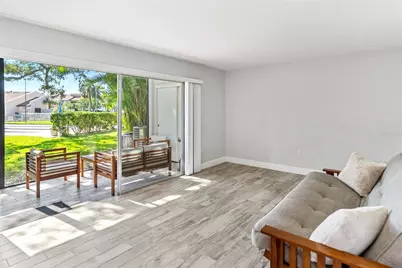 2401 Clubhouse Circle #102, Sarasota, FL 34232 - Photo 9