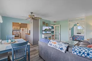 4460 Ironwood Circle, Bradenton, FL 34209 - Photo 9