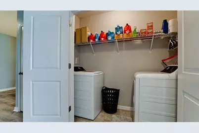 6476 Boxgrove Dr, Sarasota, FL 34240 - Photo 33