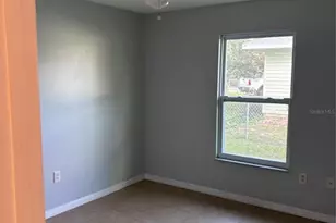 2547 24th St, Sarasota, FL 34234 - Photo 5