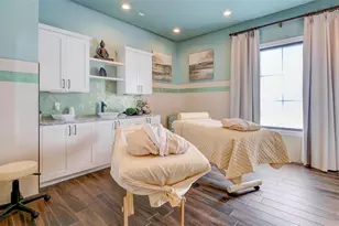 10819 Wendover Dr, Palmetto, FL 34221 - Photo 45