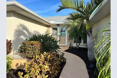 8611 51st Avenue W, Bradenton, FL 34210 - Photo 7