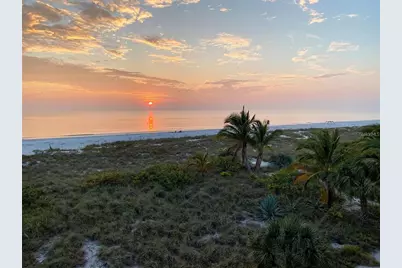 104 Sunset Lane, Holmes Beach, FL 34217 - Photo 35