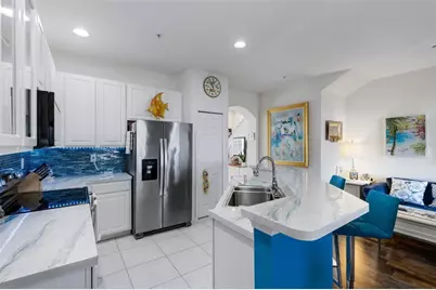 3935 Yellowstone Circle, Sarasota, FL 34233 - Photo 9