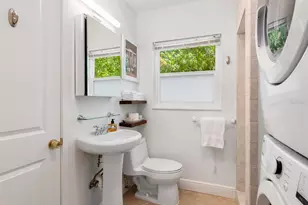 3629 Almeria Ave, Sarasota, FL 34239 - Photo 19