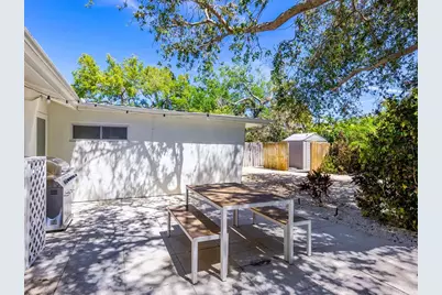 3629 Almeria Avenue, Sarasota, FL 34239 - Photo 31