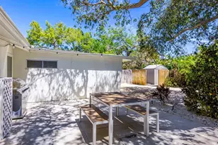 3629 Almeria Ave, Sarasota, FL 34239 - Photo 31