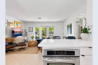 3629 Almeria Avenue, Sarasota, FL 34239 - Photo 15