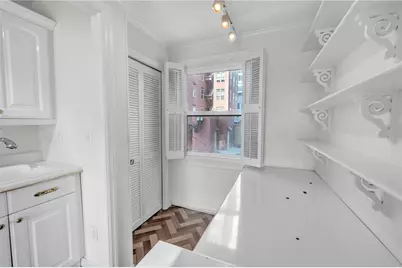 33 S Gulfstream Avenue #401, Sarasota, FL 34236 - Photo 11