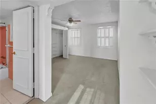 33 S Gulfstream Ave, Sarasota, FL 34236 - Photo 21