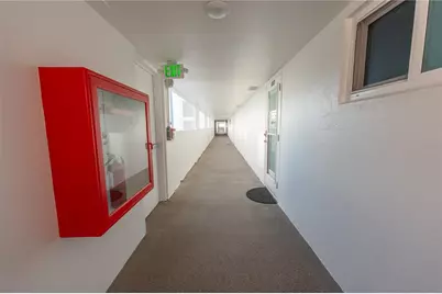 33 S Gulfstream Avenue #401, Sarasota, FL 34236 - Photo 9