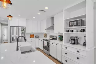 302 67th St, Holmes Beach, FL 34217 - Photo 13