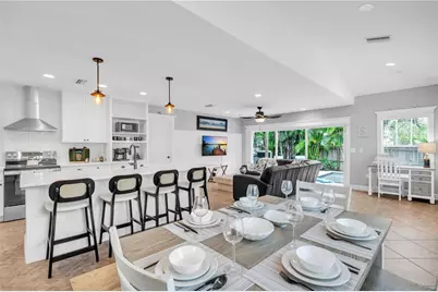 302 67th Street, Holmes Beach, FL 34217 - Photo 11