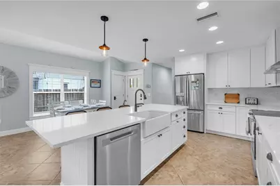 302 67th Street, Holmes Beach, FL 34217 - Photo 21