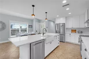 302 67th St, Holmes Beach, FL 34217 - Photo 21