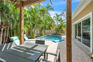 302 67th St, Holmes Beach, FL 34217 - Photo 29
