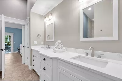 302 67th Street, Holmes Beach, FL 34217 - Photo 21