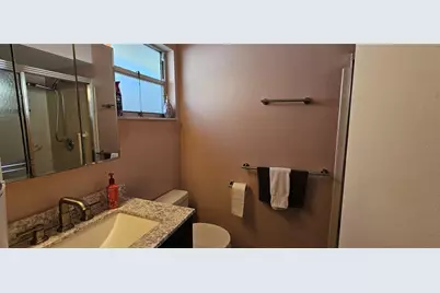 2009 Riverbluff Parkway #V334, Sarasota, FL 34231 - Photo 15