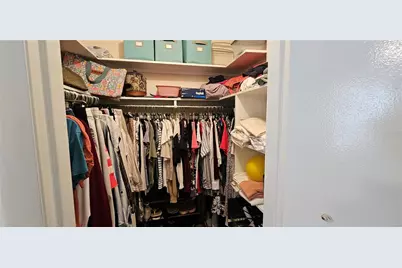 2009 Riverbluff Parkway #V334, Sarasota, FL 34231 - Photo 17