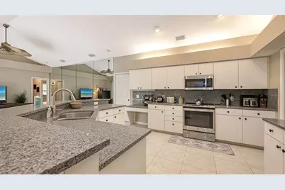 7065 N Serenoa Drive, Sarasota, FL 34241 - Photo 9