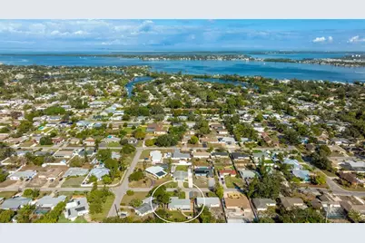 5603 1st Avenue Dr NW, Bradenton, FL 34209 - Photo 37