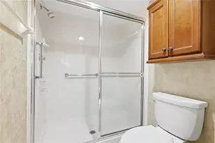 3750 Pinebrook Cir, Bradenton, FL 34209 - Photo 17