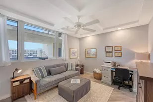 1095 Gulf of Mexico Dr, Longboat Key, FL 34228 - Photo 31