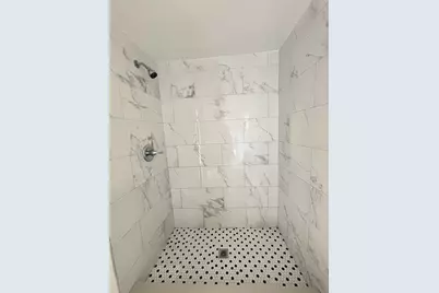 10101 Springtree Court, Tampa, FL 33615 - Photo 23