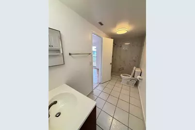 10101 Springtree Court, Tampa, FL 33615 - Photo 25