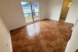 10101 Springtree Ct, Tampa, FL 33615 - Photo 21