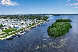 10315 Cortez Road W, Bradenton, FL 34210 - Photo 37